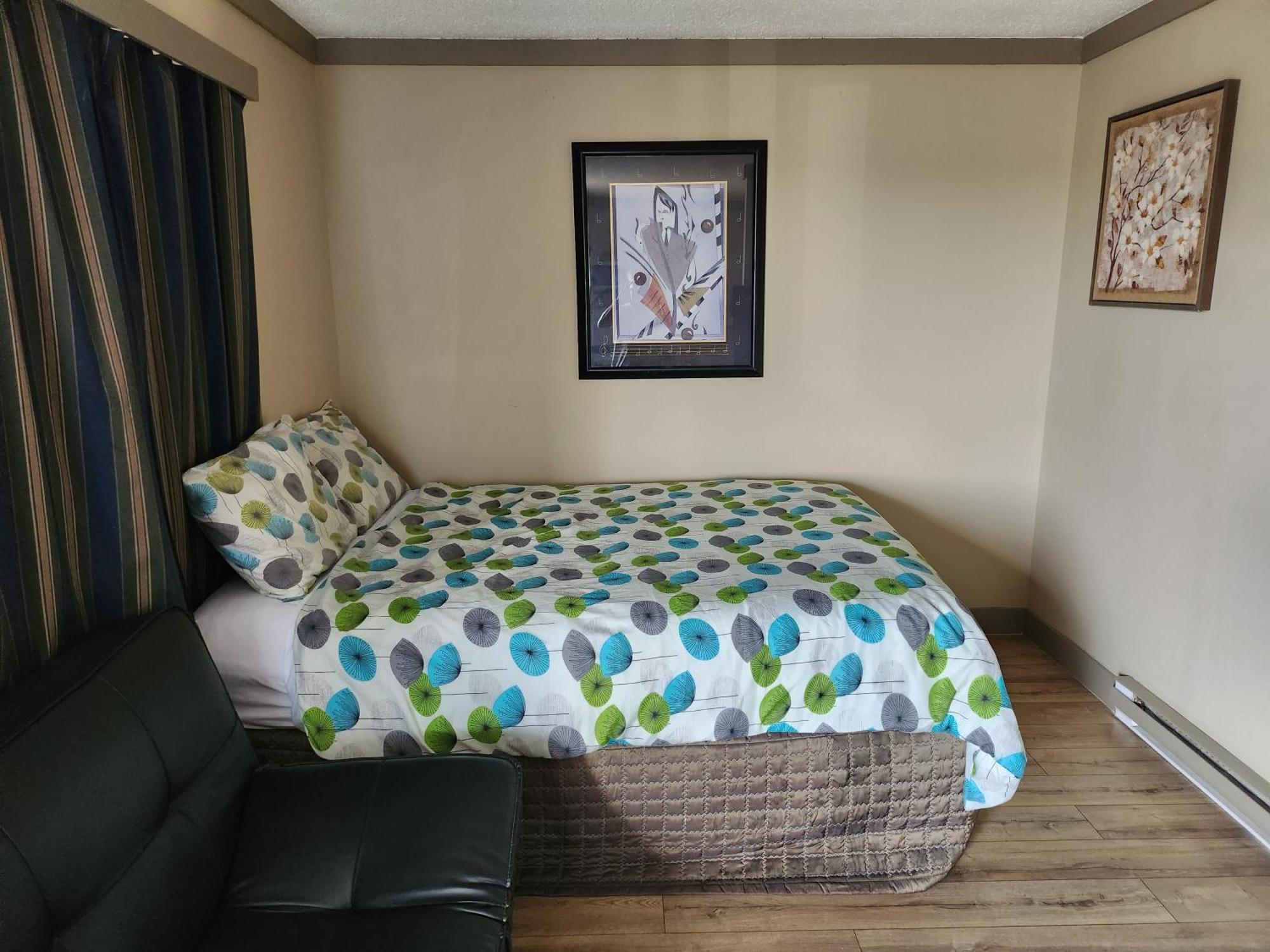 Alahart Motel Dawson Creek Esterno foto